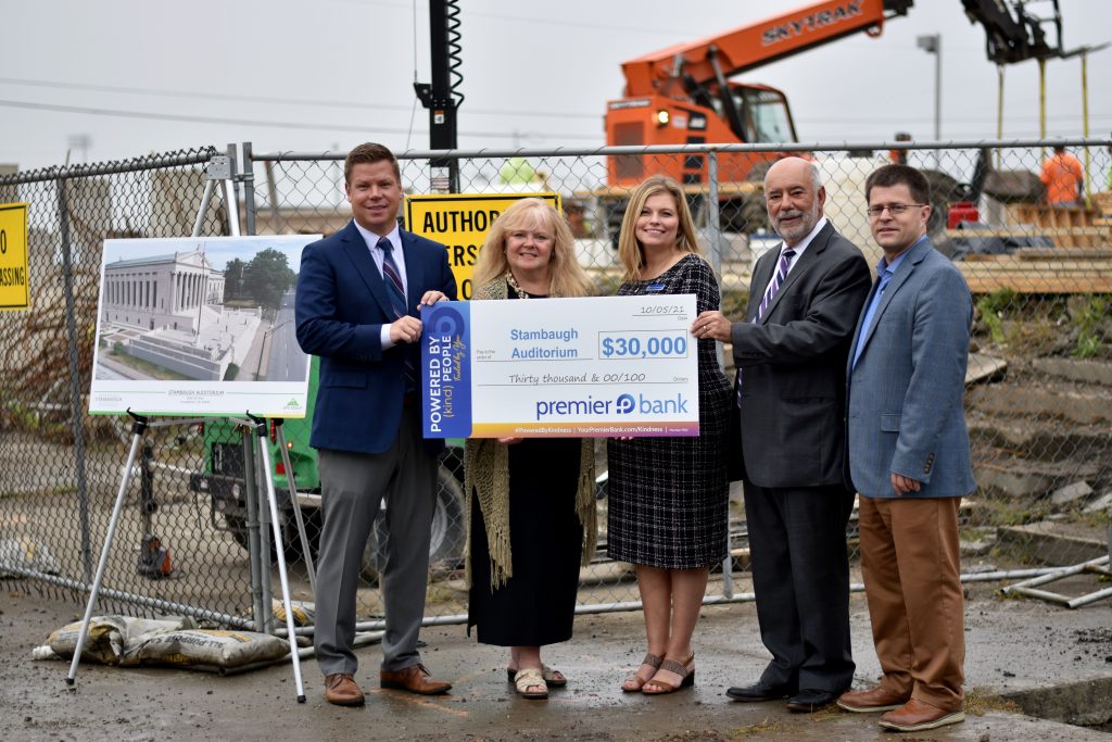 Stambaugh Auditorium receives $30,000 grant from Premier Bank 3